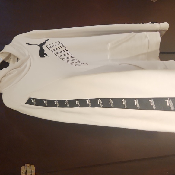 Puma sweater - Picture 3 of 3